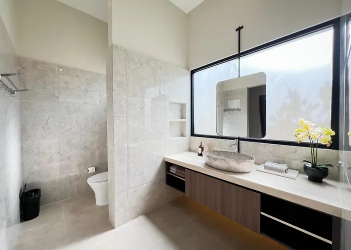 Holiday home Walk To Cafes & Modern Nova 3 Canggu (Bali)